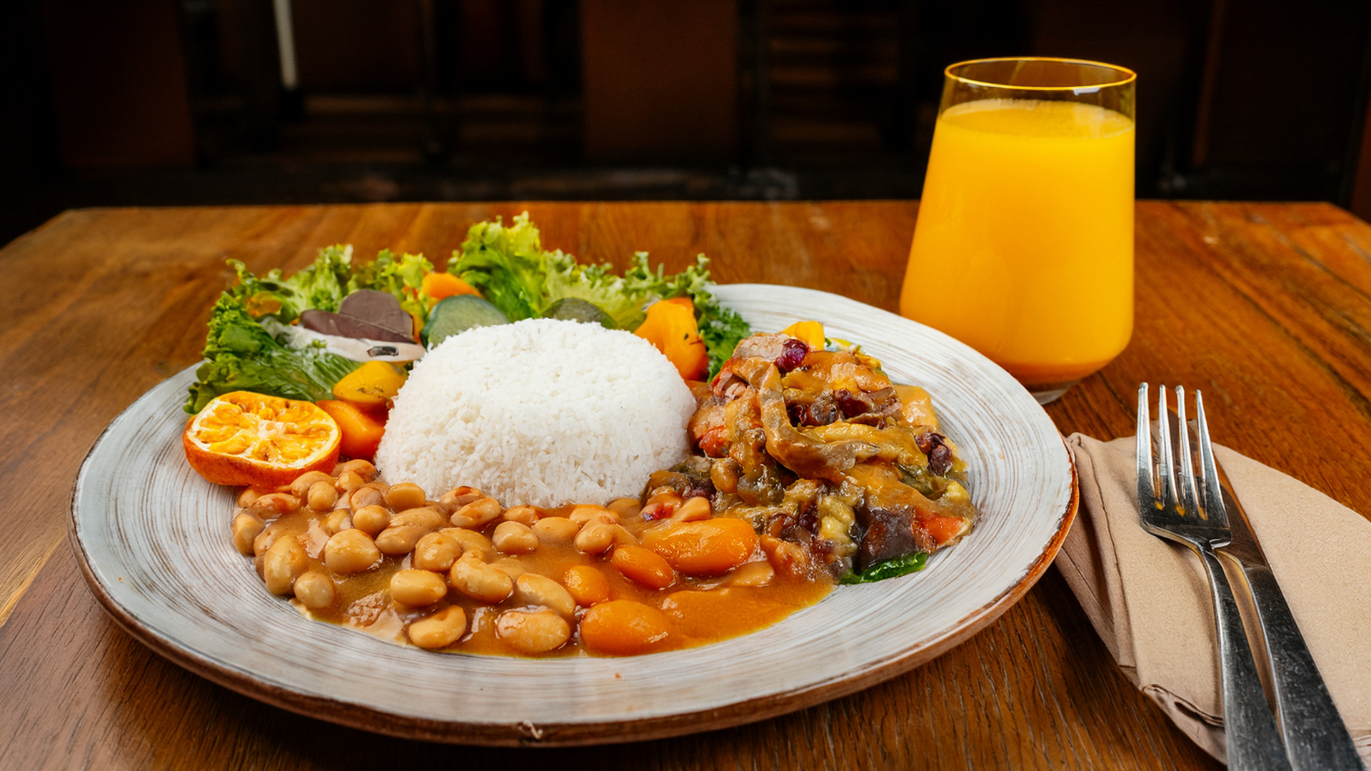 Alimentação saudável para idosos na Casa de Repouso Vovó Gertrudes